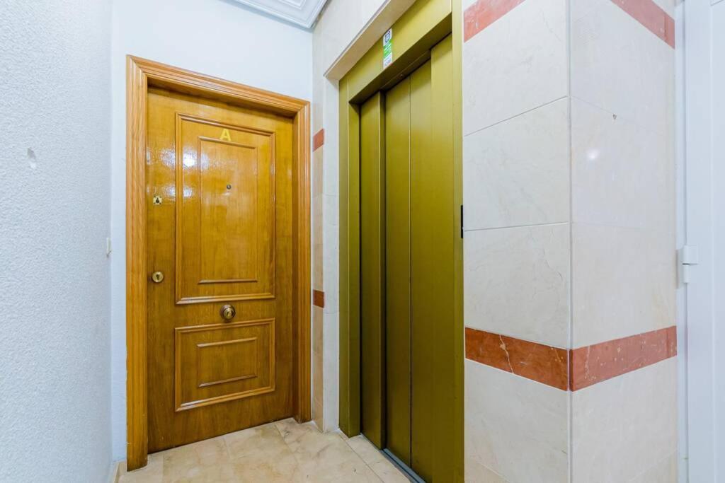 Apartamento La Perla De Torrevieja Exterior foto